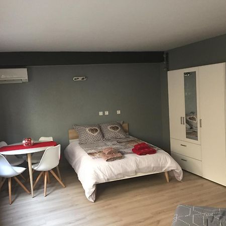 Grande Chambre Climatisee 1 A 4 Couchages Wasselonne Exterior foto