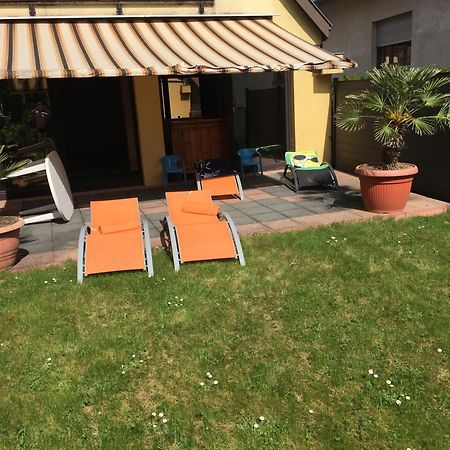 Grande Chambre Climatisee 1 A 4 Couchages Wasselonne Exterior foto